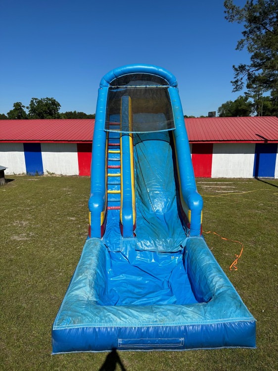 20FT SINGLE LANE SLIDE W/ HUGE POOL Slides & More Party Rentals